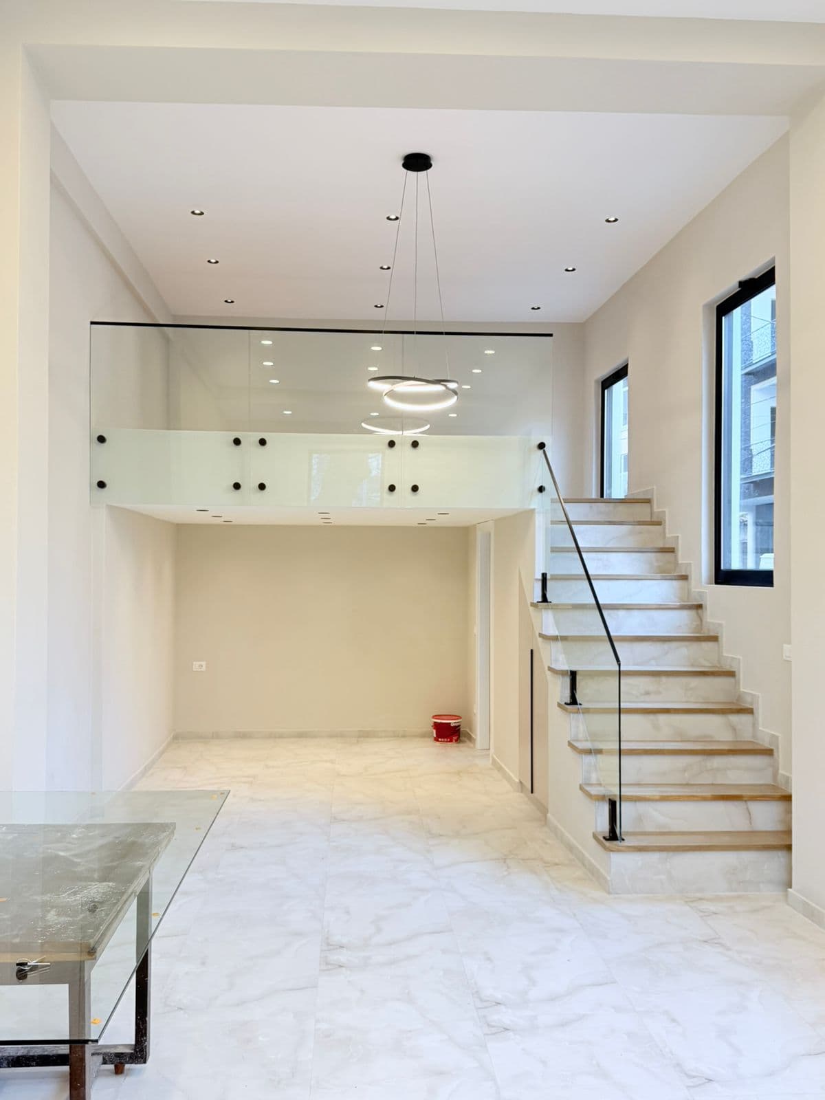 JEPET ME QERA AMBIENT BIZNESI (DUPLEX) PRANVERA, DURRES 2