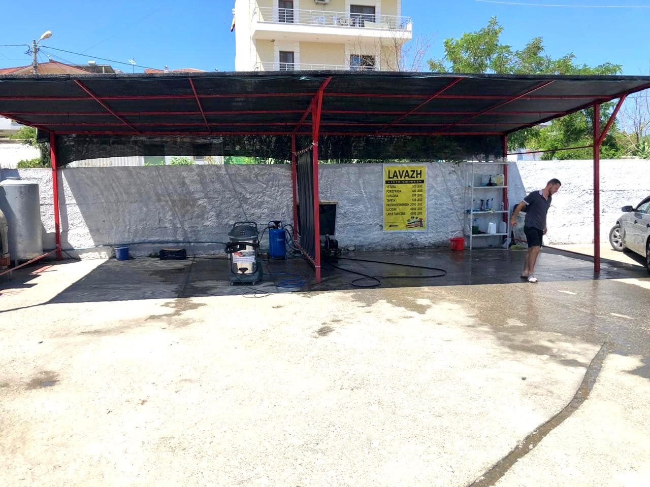 SHITET AKTIVITET BIZNESI LAVAZH. RRUGA MIQESIA DURRES.