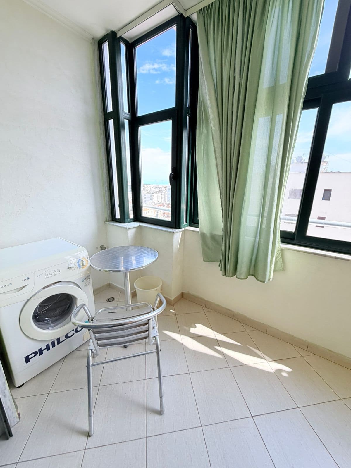 SHITET APARTAMENT 3+1+2 PRANE TREGUT INDUSTRIAL, DURRES 3