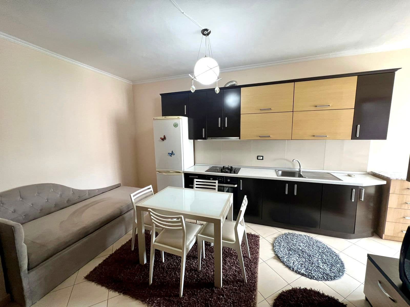 SHITET APARTAMENT 1+1 LAGJA 16 ,PRANE KAZAZIT , DURRES. 2
