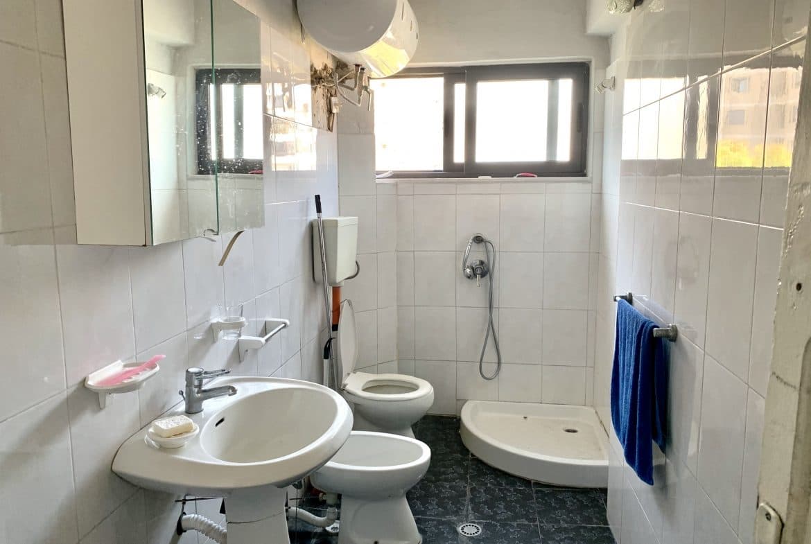 JEPET ME QERA APARTAMENT 1+1 PRANE TATIM TAKSAVE,DURRES! 3