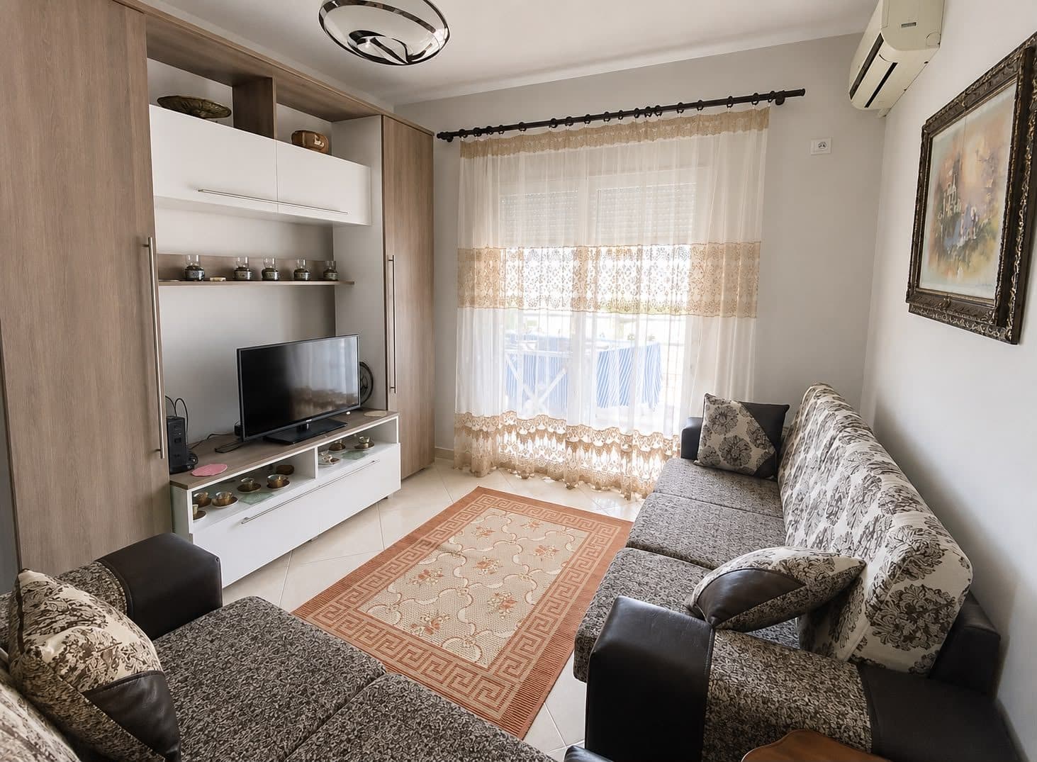 JEPE ME QERA APARTAMENT 1+1 PRANE RAJONIT TE POLICISE, DURRES 4