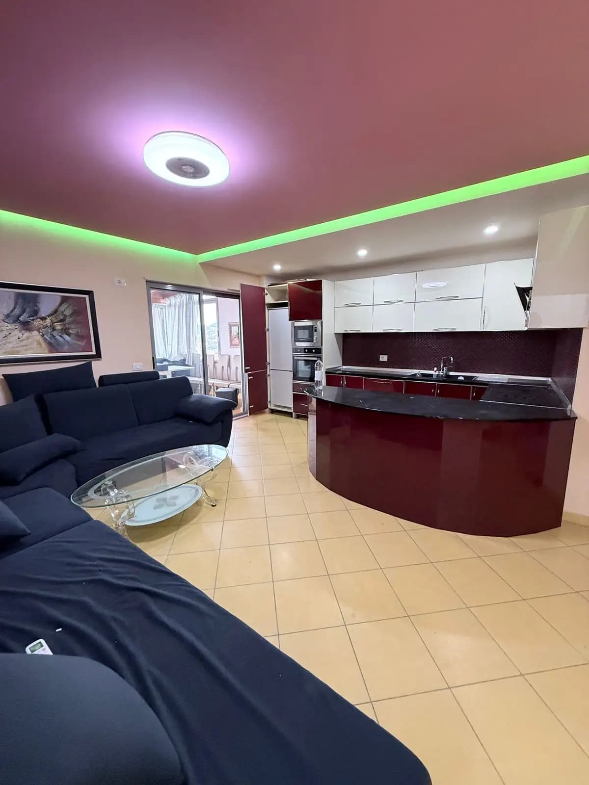 JEPET ME QERA APARTAMENT 2+1 PRANE VALA PARK 4