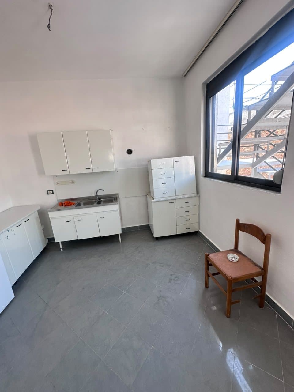 JEPET ME QERA APARTAMENT 2+1 LAGJA KUMINI,DURRES 2