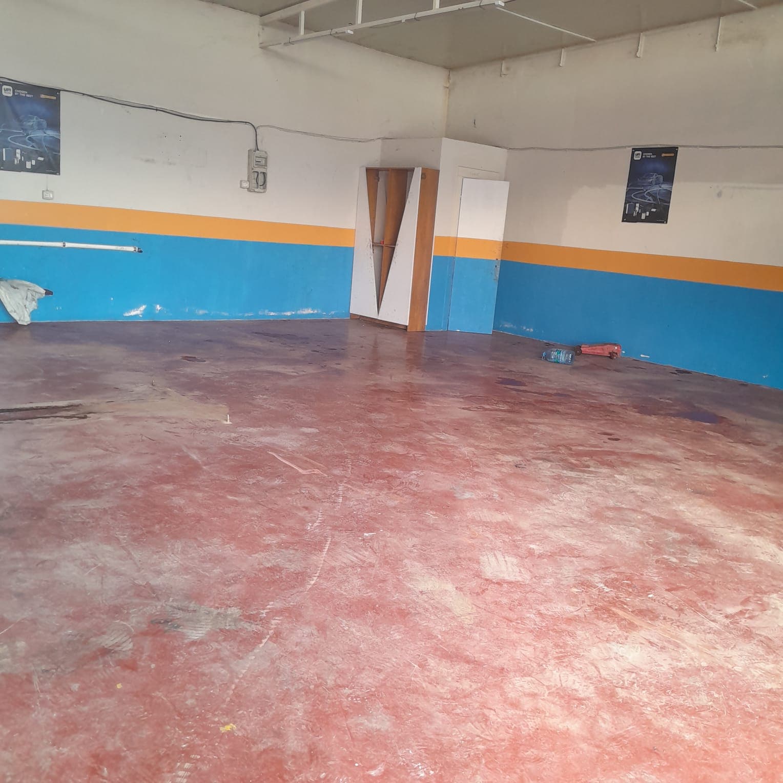 JEPET ME QERA AMBIENT BIZNESI ISH KENETA, DURRES 2
