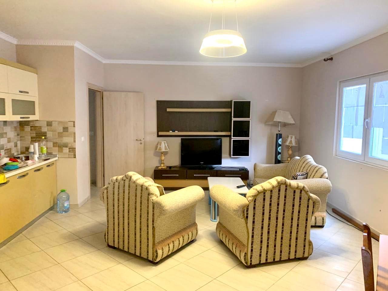 SHITET APARTAMENT 2+1, CURRILA, DURRES.