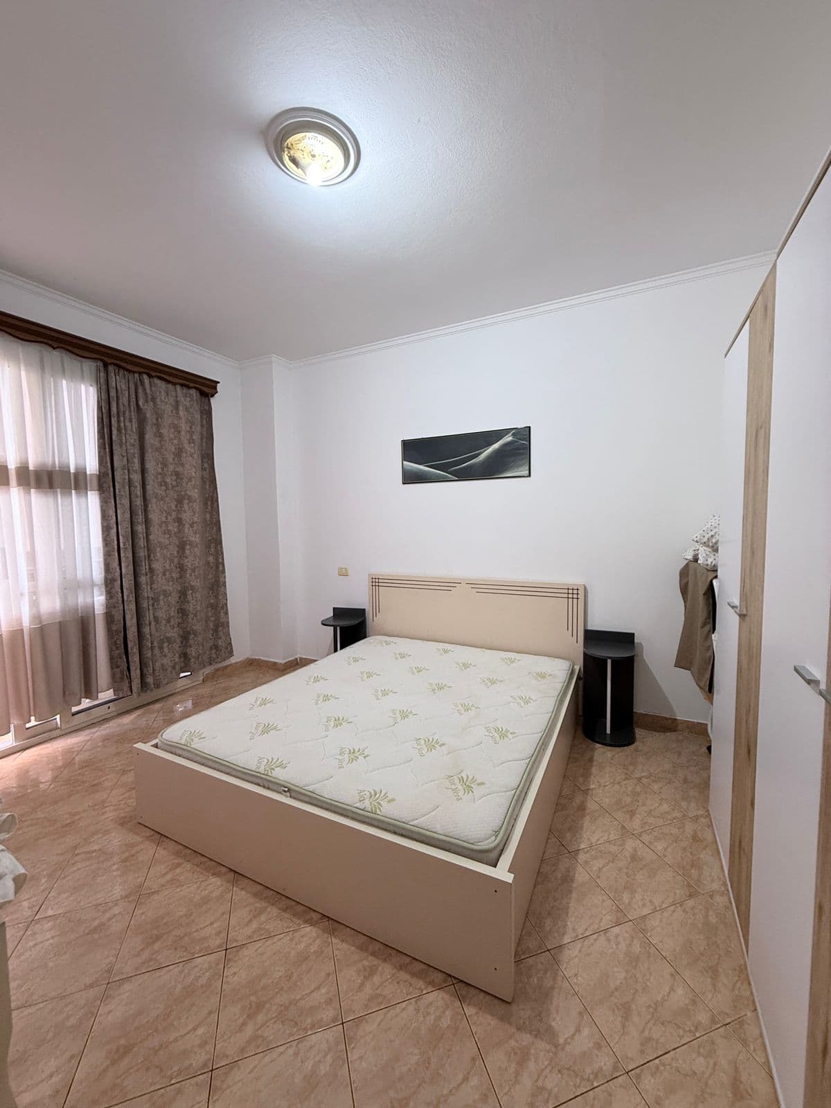 JEPET ME QERA APARTAMENT 1+1 ZONA PLAZH TEK ADREATIK HOTEL 3