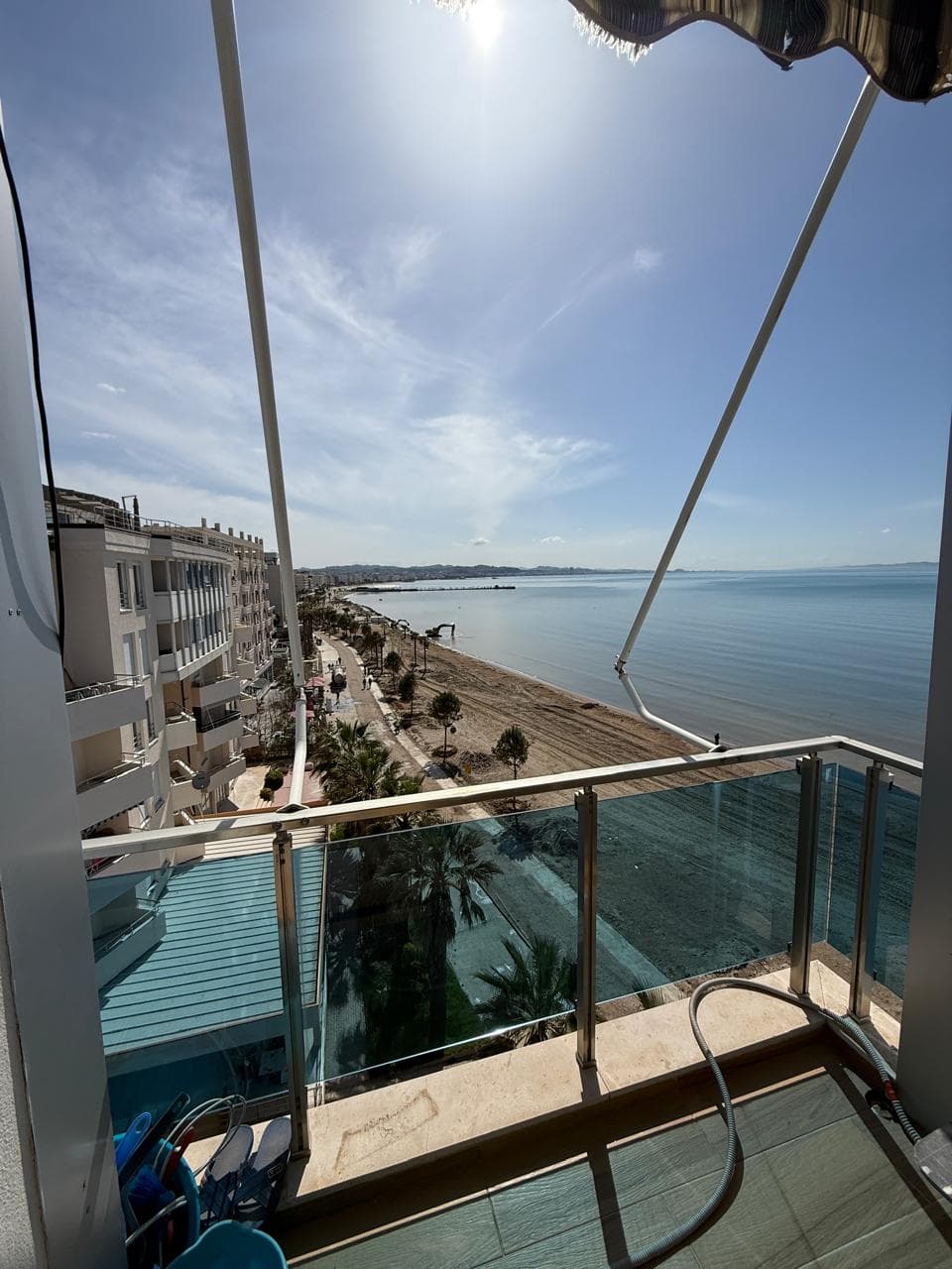 JEPET ME QERA APARTAMENT 1+1 PLAZH DURRES