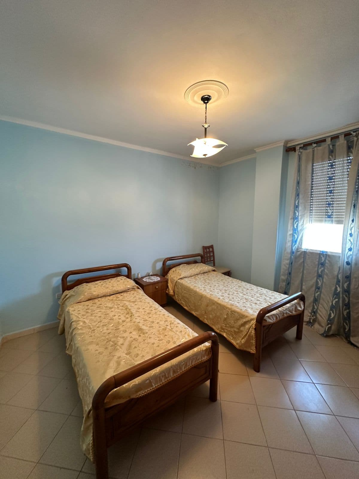 OKAZION.SHITET APARTAMENT 2+1 PRANE QENDRES FLAGSHIP CENTER. 4