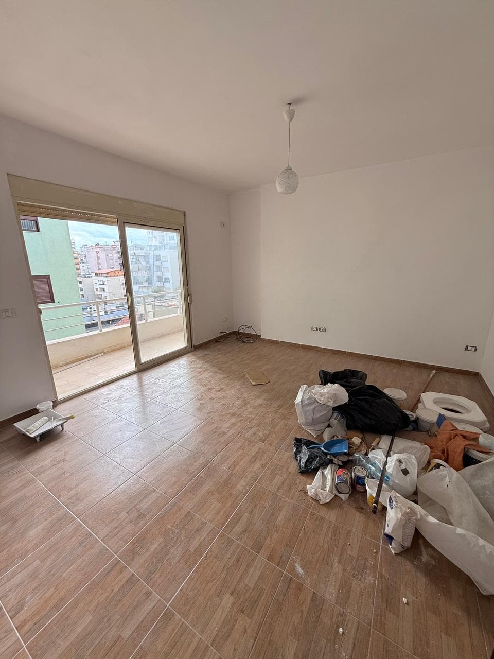 SHITET APARTAMENT 2+1+2 TEK ISH RAJONI,DURRES 2