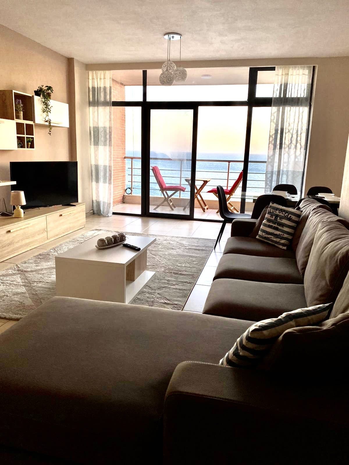 JEPET ME QERA APARTAMENT 2+1 NE VOLLGA,DURRES! 4