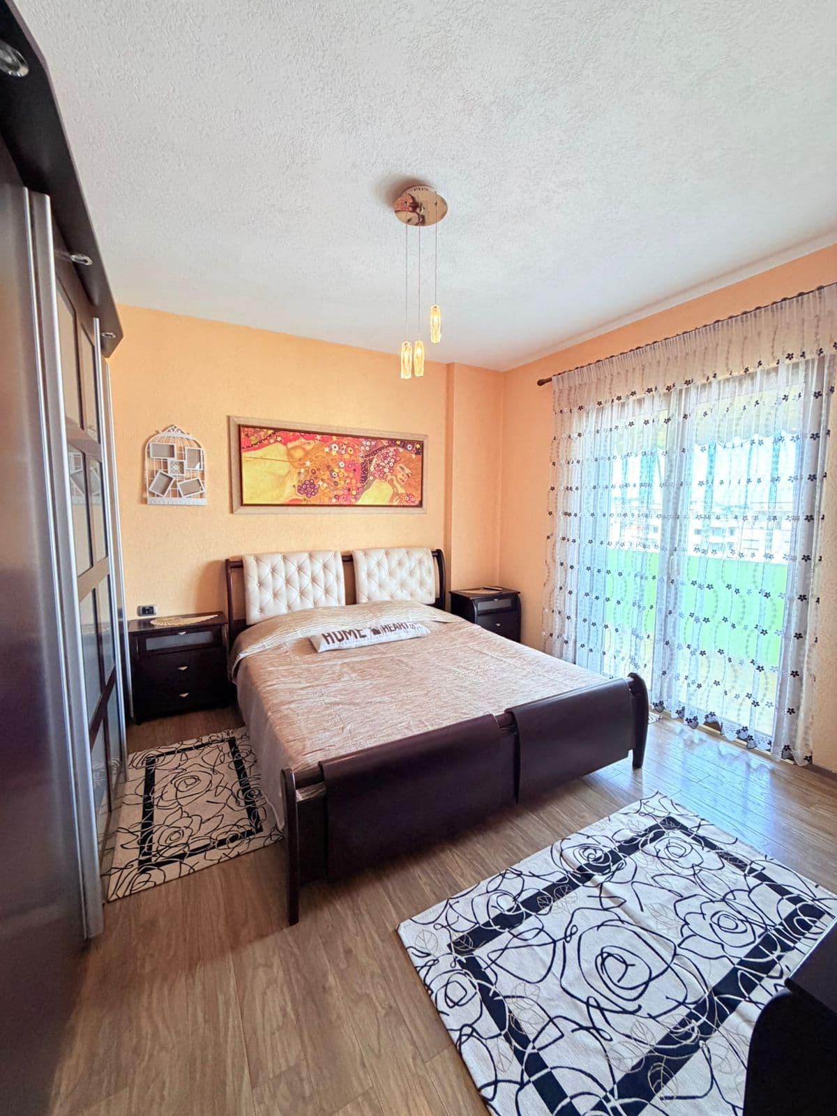 JEPET ME QERA APARTAMENT 3+1 ISH RAJONI I POLICISE, DURRES