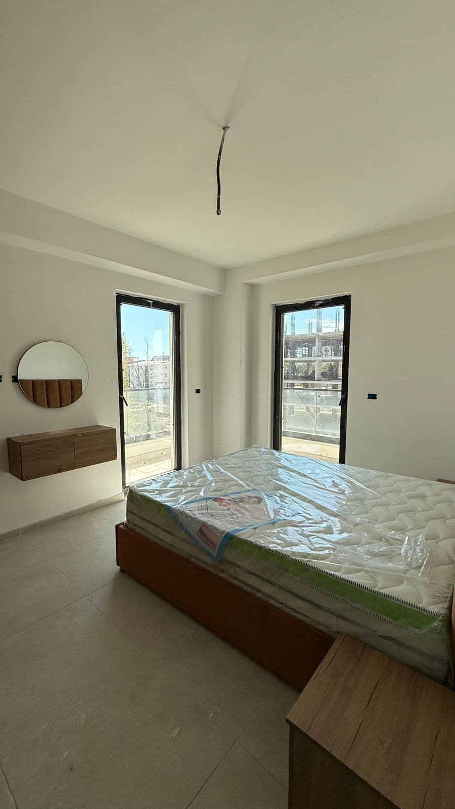 SHITET APARTAMENT 1+1 TEK PISHAT E BUTA,GOLEM 2