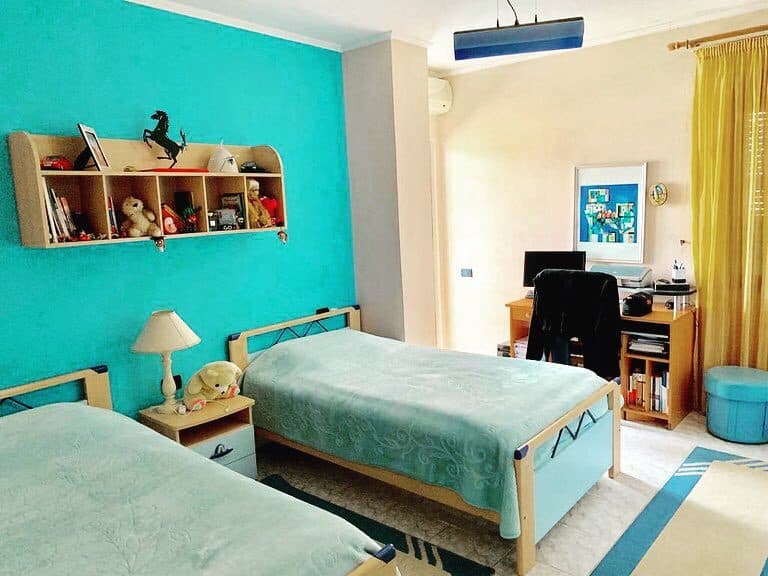 SHITET APARTAMENT 2+1 PRANE FLAGSHIP, DURRES! 4