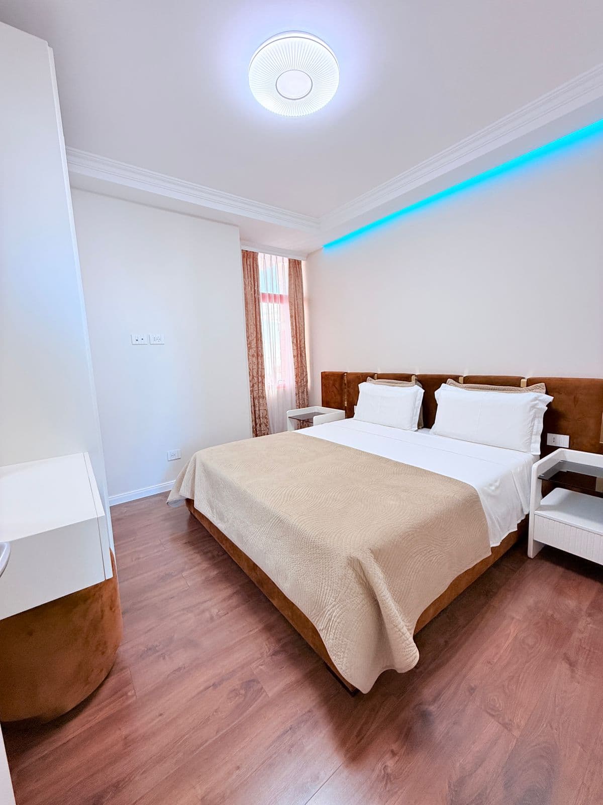 JEPET ME QERA APARTAMENT 1+1 PRANE BASHKISE, DURRES