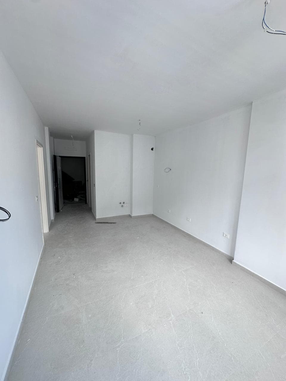 SHITET APARTAMENT 1+1 MALI I ROBIT, GOLEM 3