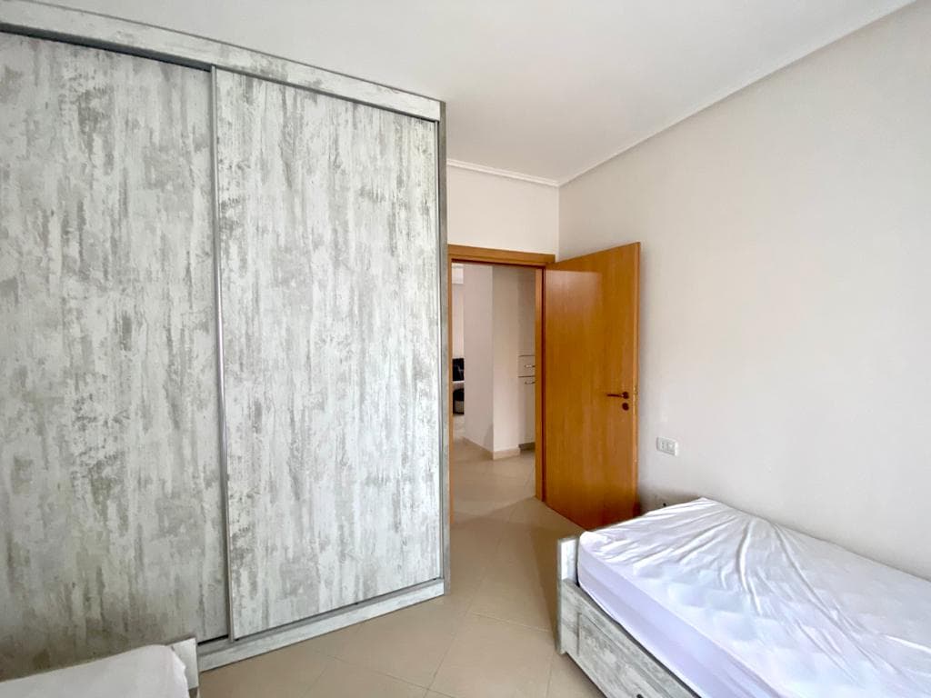 SHITET APARTAMENT 2+1+ GARAZH PRANE SHKOLLES BAJRAM CURRI, PLAZH, DURRES. 3