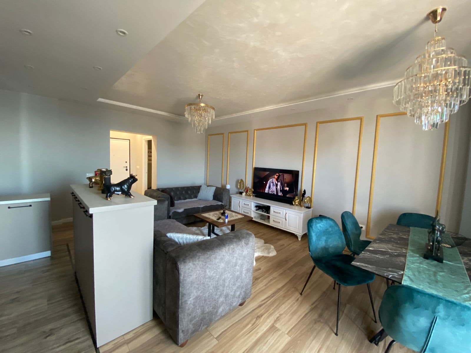 SHITET APARTAMENT 2+1+2 ME PAMJE NGA DETI, VOLLGA, DURRES. 4
