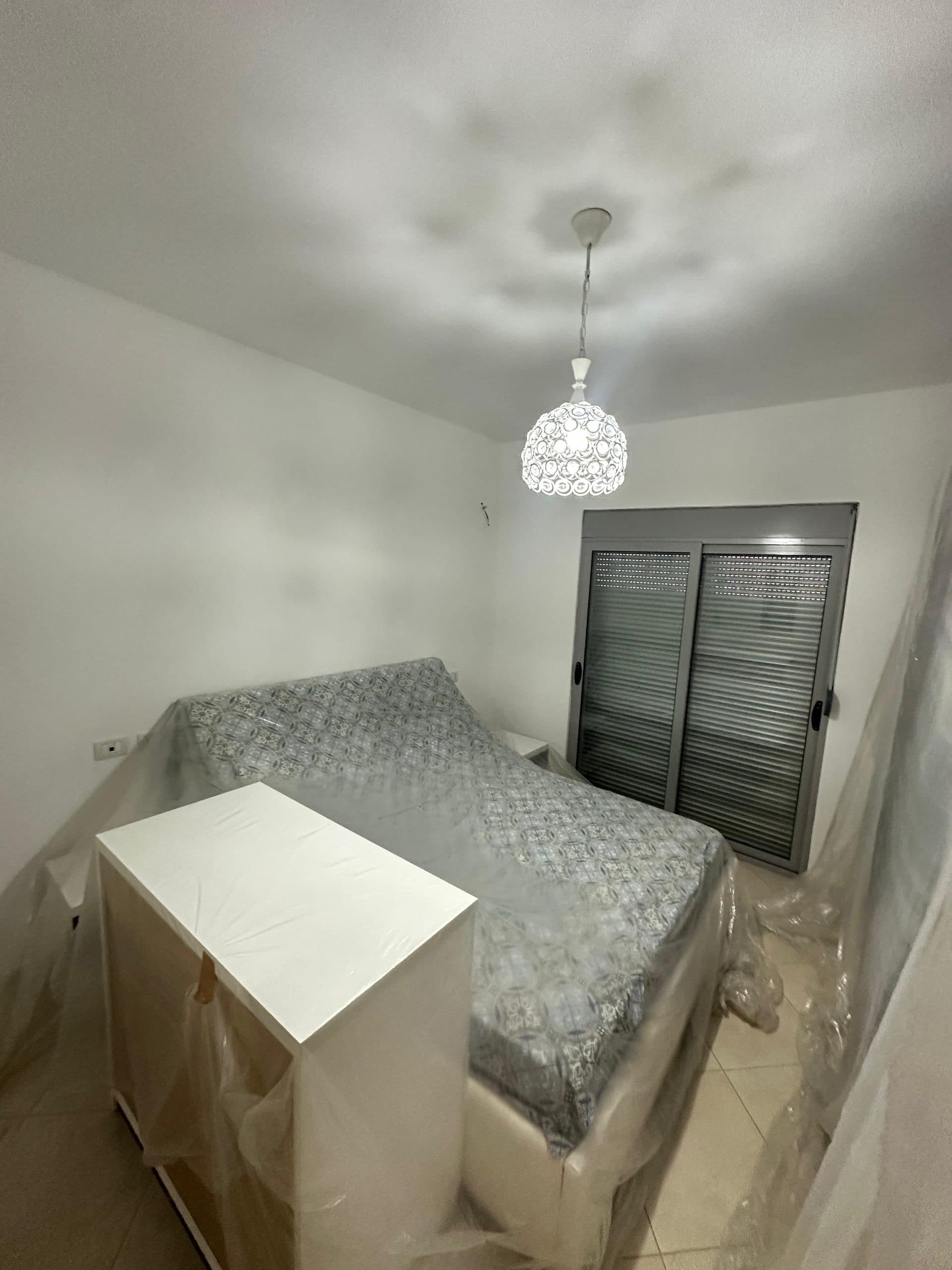 SHITET APARTAMENT 1+1, PRANE UJESJELLSIT, DURRES. 4