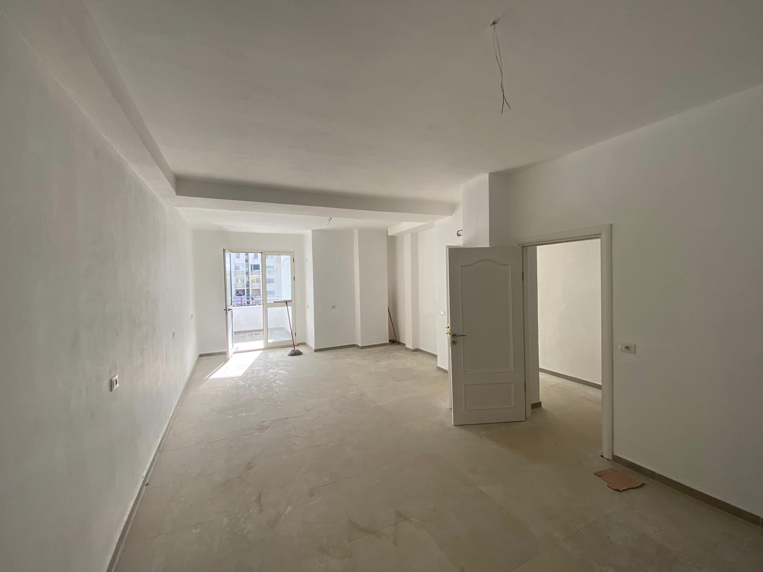 SHITET APARTAMENT 2+1+2, VOLLGA, DURRES.