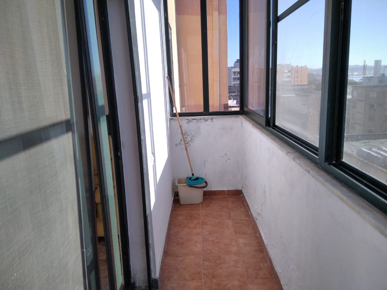 SHITET APARTAMENT 1+1 LAGJA 17 PRANE UJESJELLESIT , DURRES . 4