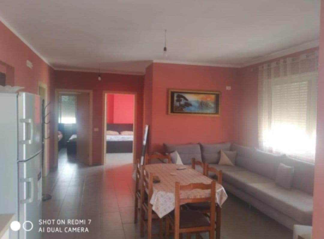 JEPET ME QERA APARTAMENT 2+1, PLAZH, DURRES.