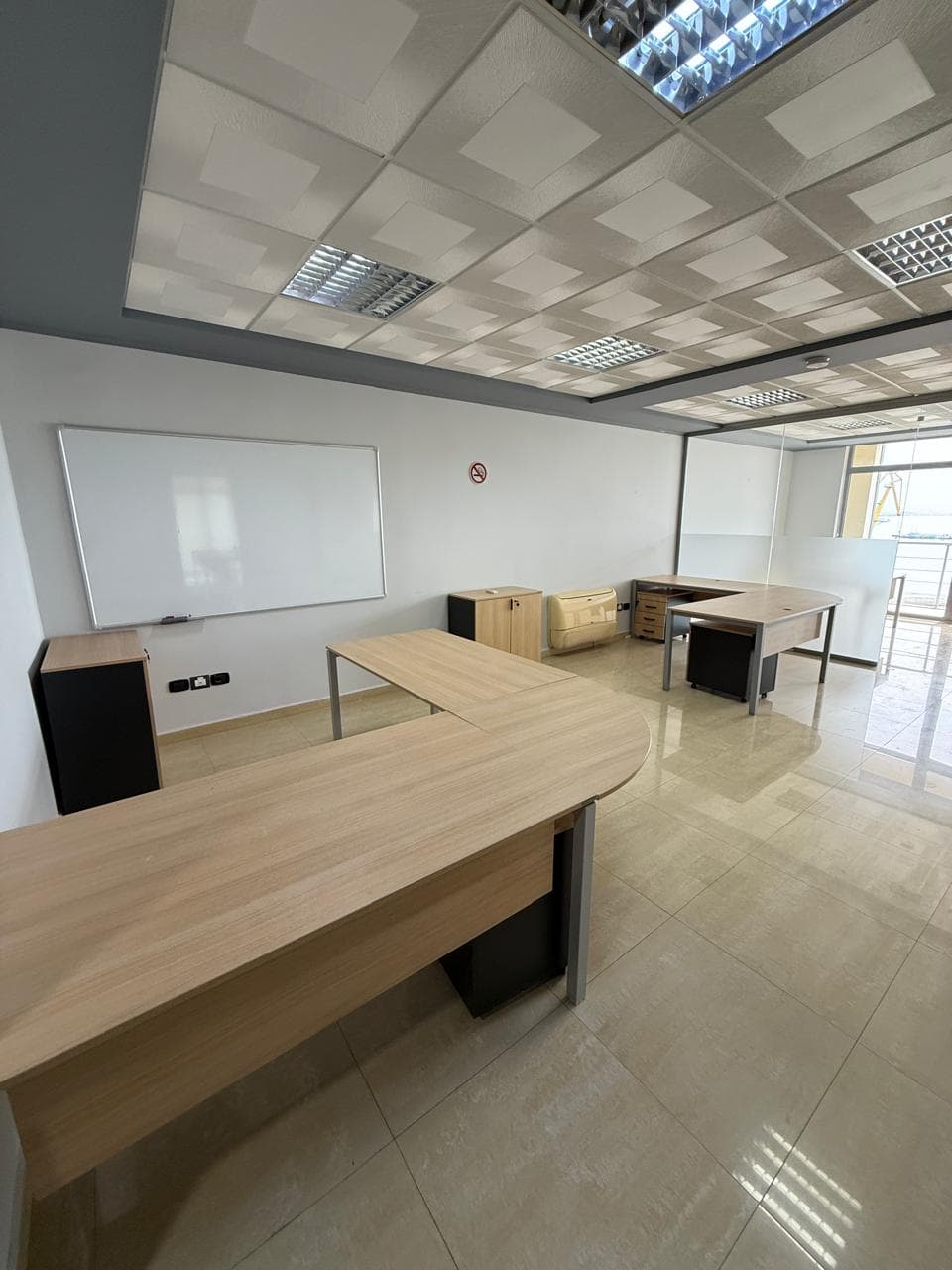 JEPET ME QERA AMBIENT BIZNESI QENDER DURRES 4