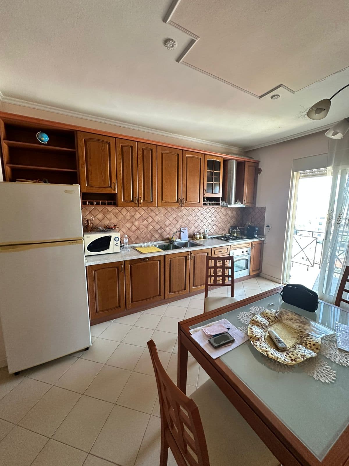 OKAZION.SHITET APARTAMENT 2+1 PRANE QENDRES FLAGSHIP CENTER. 3
