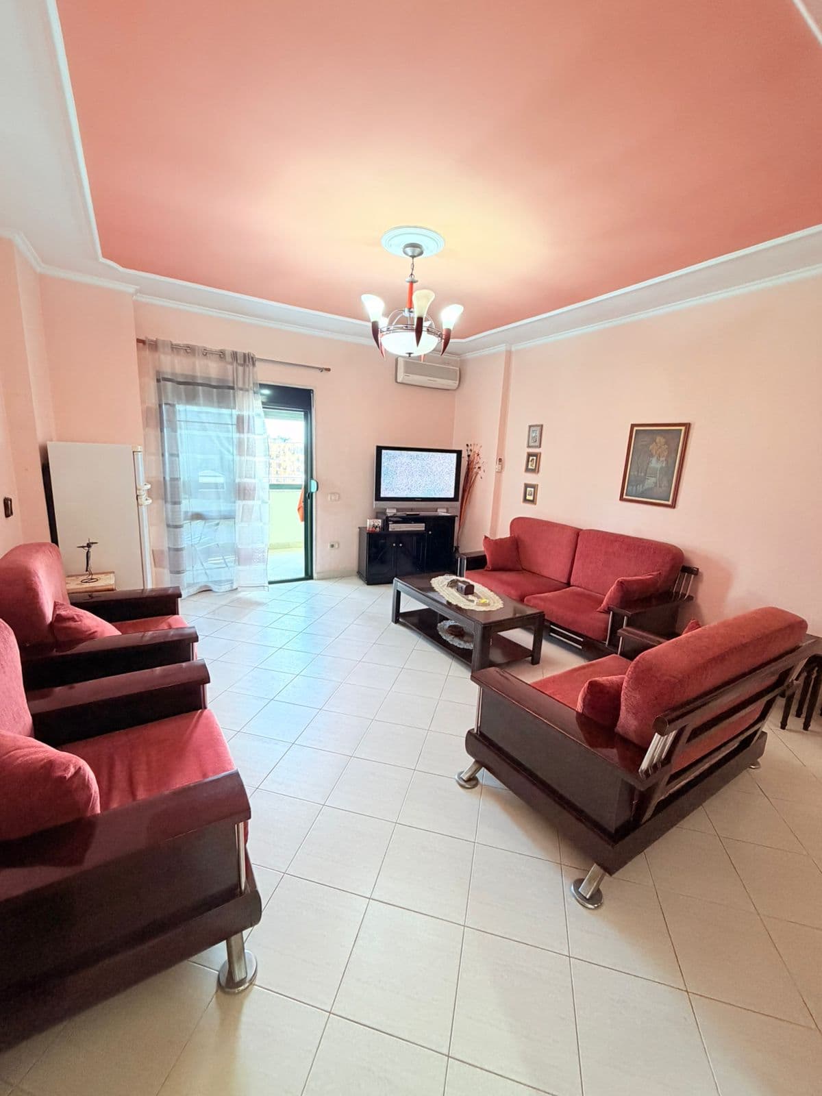 SHITET APARTAMENT 3+1+2 PRANE TREGUT INDUSTRIAL, DURRES