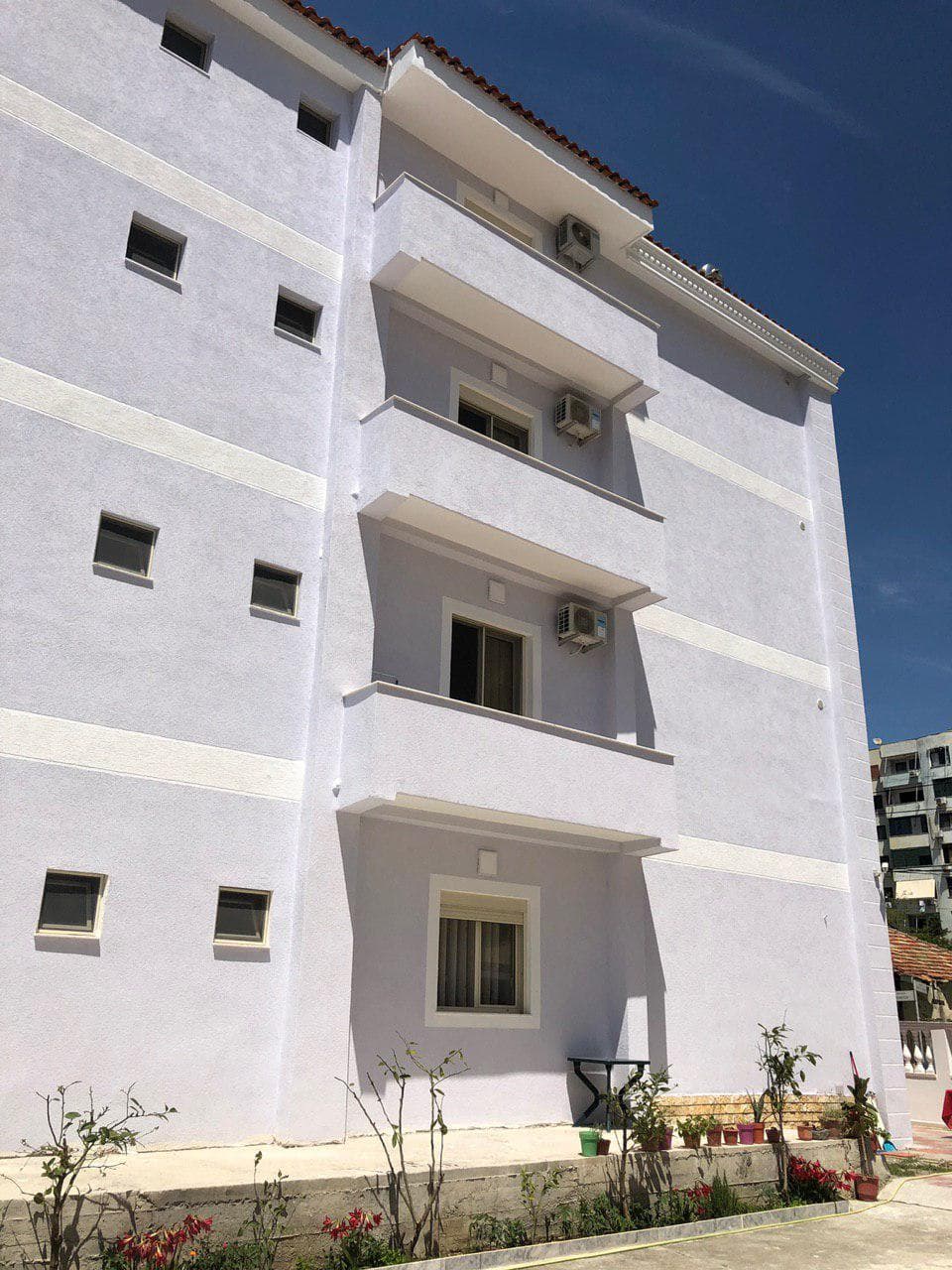 HOTEL NE SHITJE!