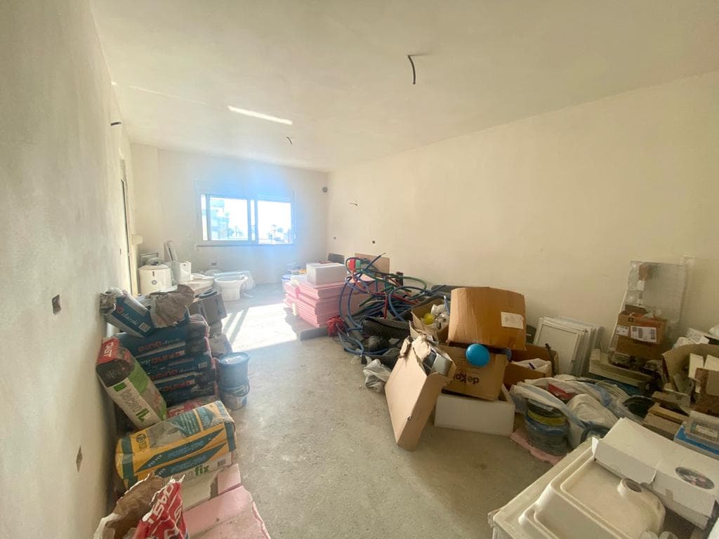SHITET APARTAMENT 3+1 RRUGA TAULANTIA, VOLLGA, DURRES. 4