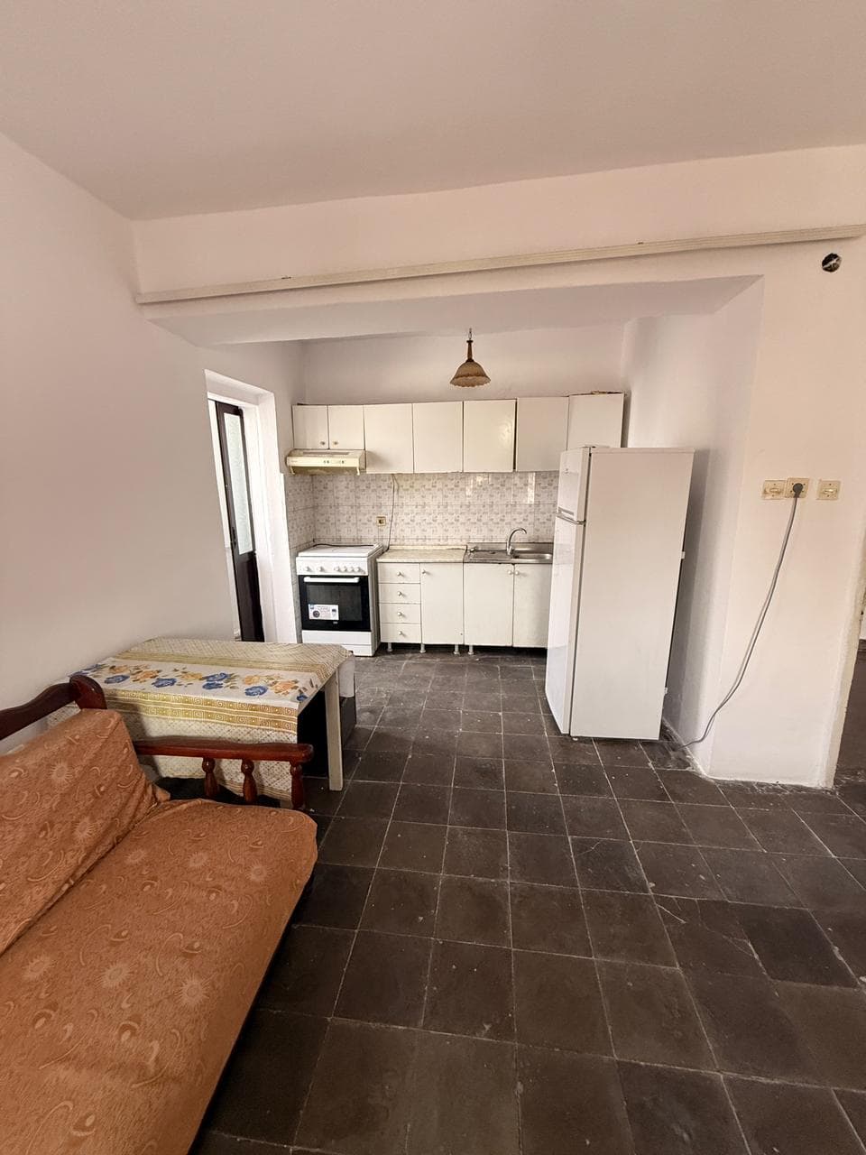 SHITET APARTAMENT 2+1 LAGJJA 16, DURRES. 3