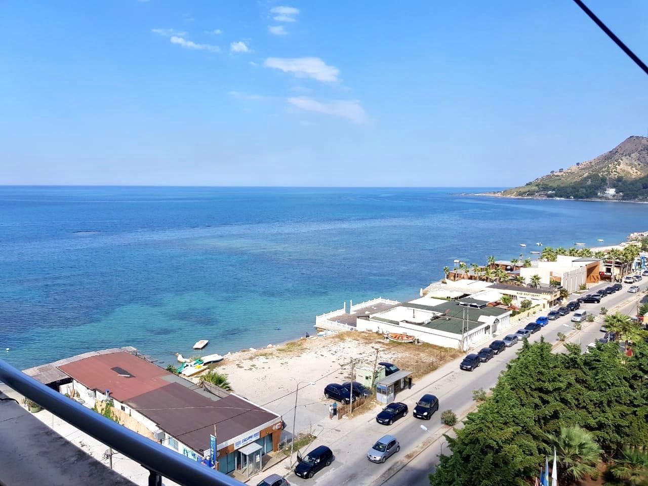 SHITET APARTAMENT 2+1 ME SUPER PAMJE , CURRILA, DURRES. 2
