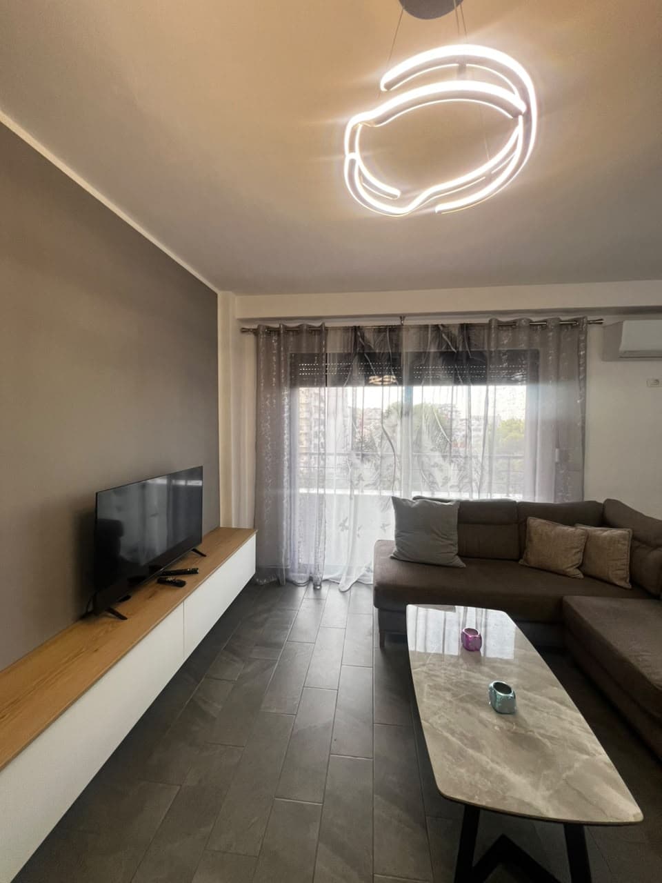 JEPET ME QERA APARTAMENT 1+1 RRUGA E FRIGORIFERIT PLAZH, DURRES 2