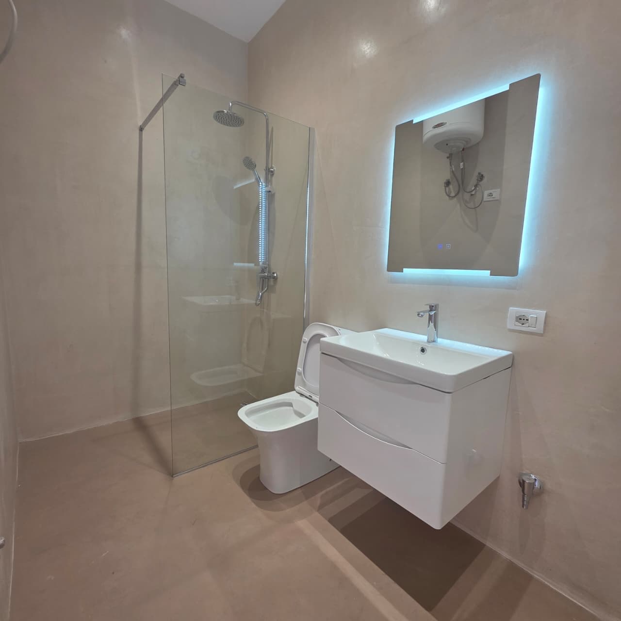 SHITET APARTAMENT 1+1 NE PLAZHIN ILIRIA, DURRES