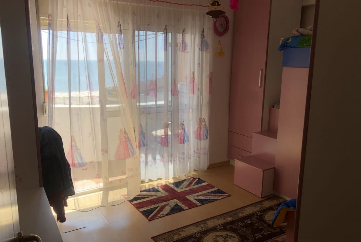 SHITET APARTAMENT 2+1 PRANE ARRAGOSTES,DURRES! 2