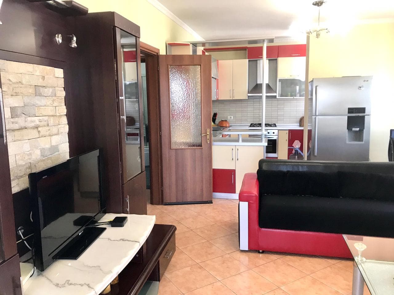 SHITET APARTAMENTI PRANE PICERI 2 ENGJEJT, LAGJA 6 , DURRES. 2