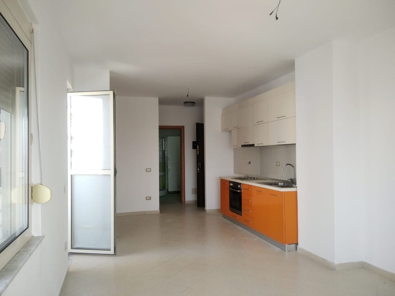SHITET APARTAMENT 1+1 PRANE ISH RAJONI LAGJA 5,DURRES.