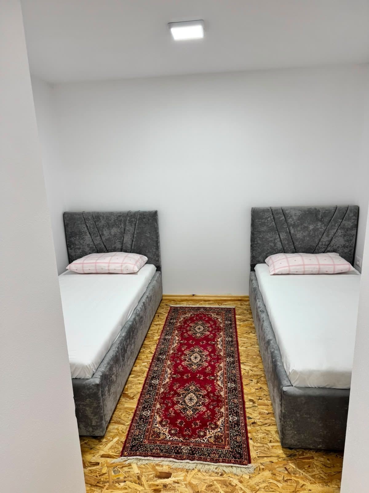 JEPET ME QERA APARTAMENT 2+1 DUPLEX PRANE BONITA LUXURY, GOLEM 3