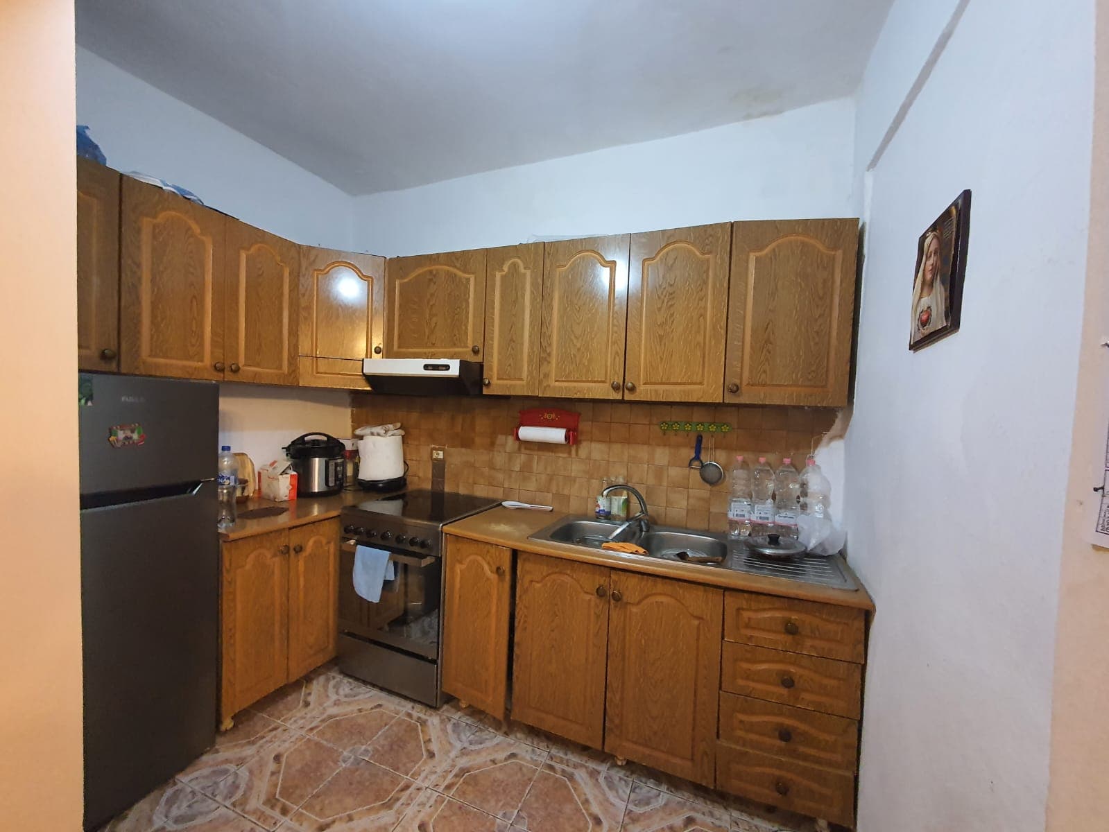 SHITET APARTAMENT 1+1 PRANE KRYQIT TE KUQ,DURRES. 4