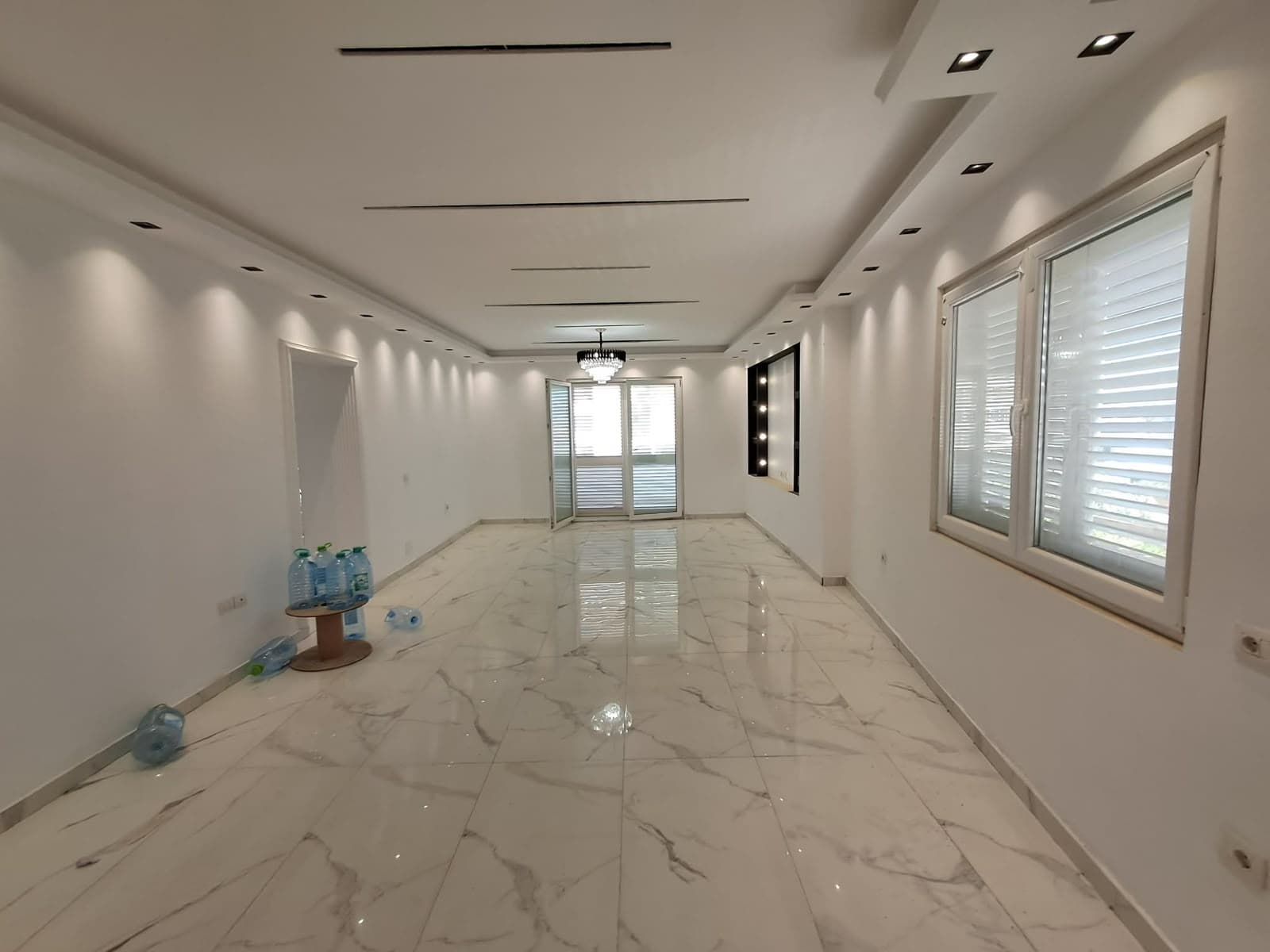 SHITET APARTAMENT 3+1+2 NE PLAZHIN ILIRIA, DURRES 4