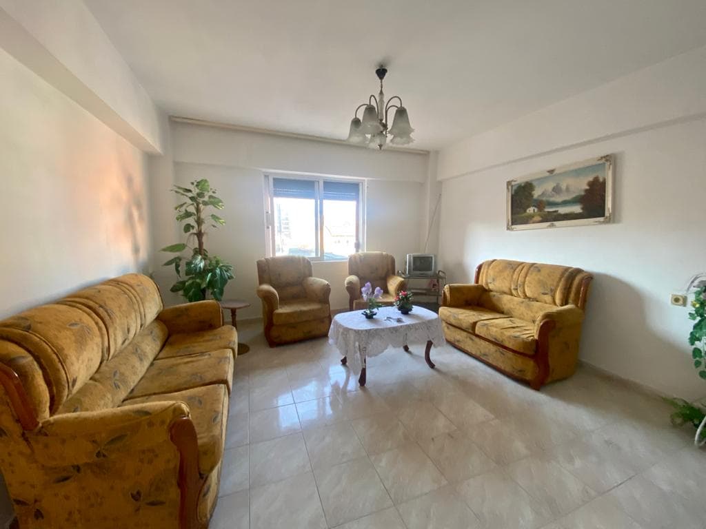 SHITET APARTAMENT 2+1 RRUGA EGNATIA, PRANE TATIM TAKSAVE ,DURRES.