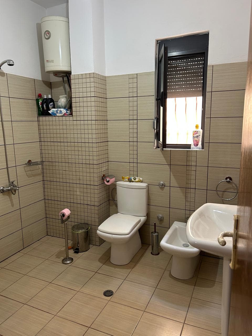 SHITET SHTEPI PRIVATE 2-KATESHE SHKOZET, DURRES