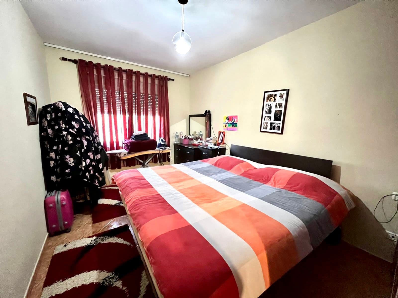 SHITET APARTAMENT 2+1 PRANE RRUGICES KUMINI, QENDER, DURRES. 4