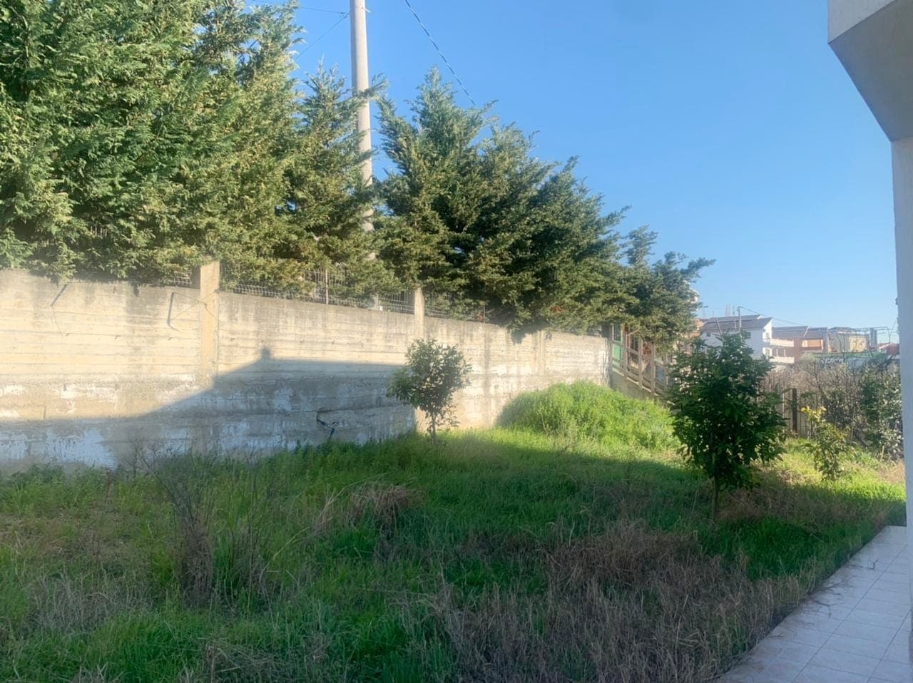 JEPET ME QERA VILE 2 KATESHE,ARAPAJ, DURRES.
