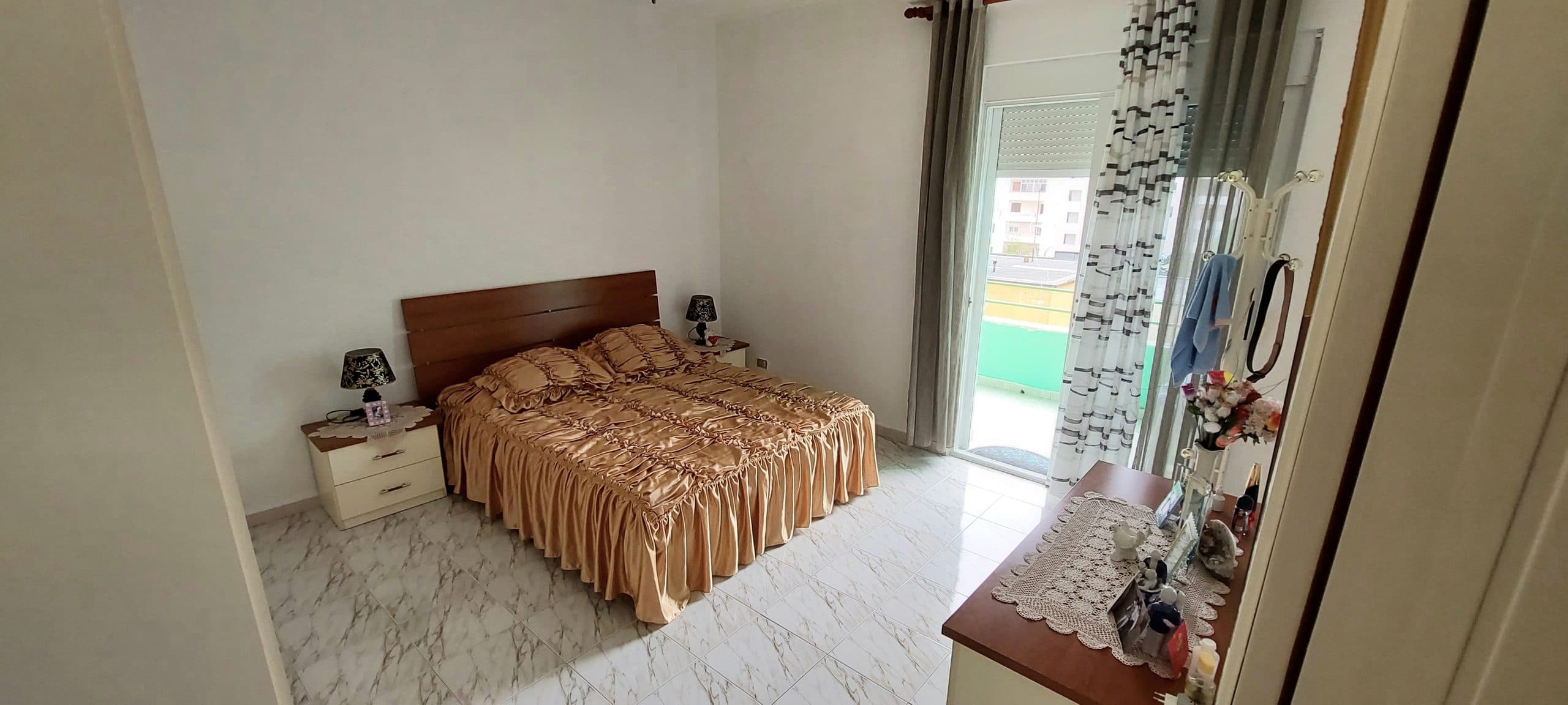 SHITET APARTAMENT 3+1+2 PRANE ZJARRFIKSES ,DURRES. 4