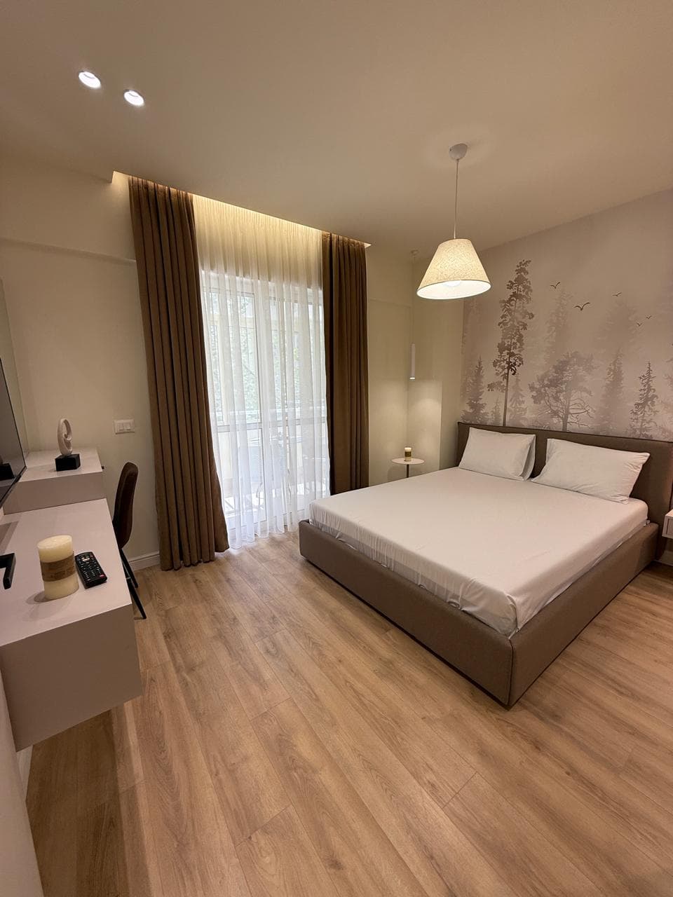 SHITET APARTAMENT 2+1 HEKURUDHA PLAZH DURRES 3