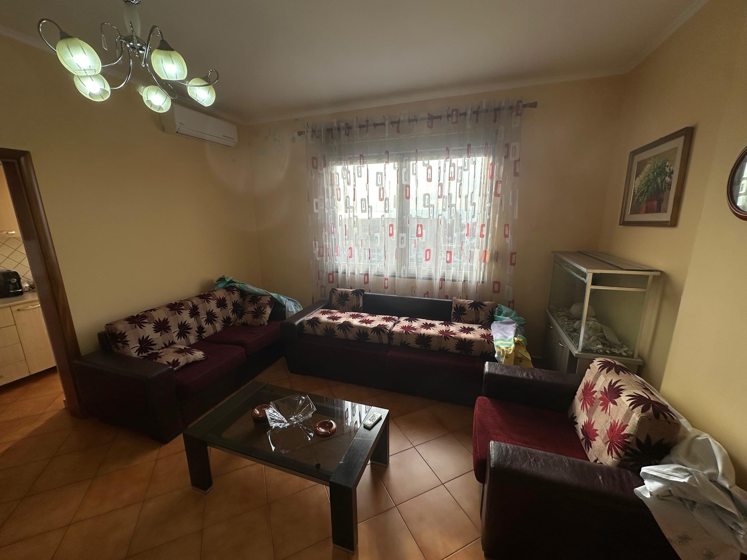 APARTAMENT PER SHITJE 2+1, PRANE GALAKTIKUT, DURRES 2