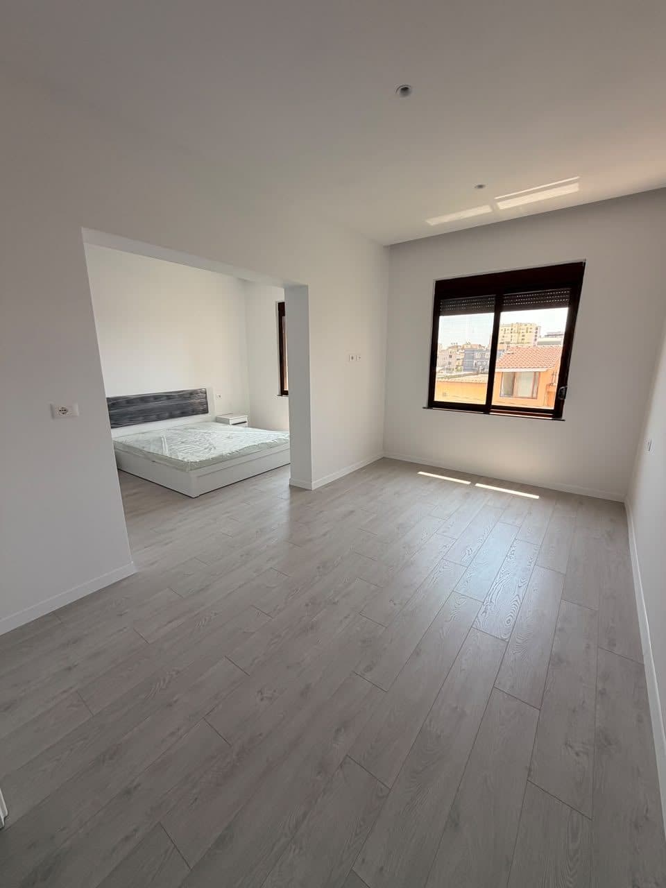 JEPET ME QERA APARTAMENT 3+1 NE ZONEN E SHKOZETIT, DURRES