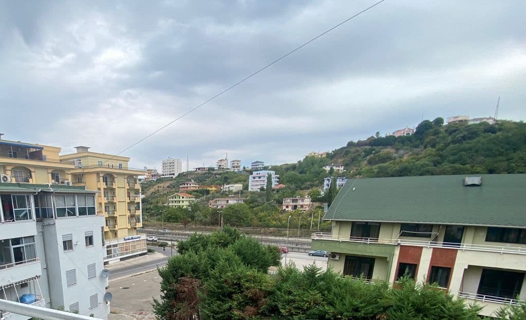 SHITET APARTAMENT 1+1 PRANE MAJESTIC, SHKEMBI I KAVAJES, DURRES. 4